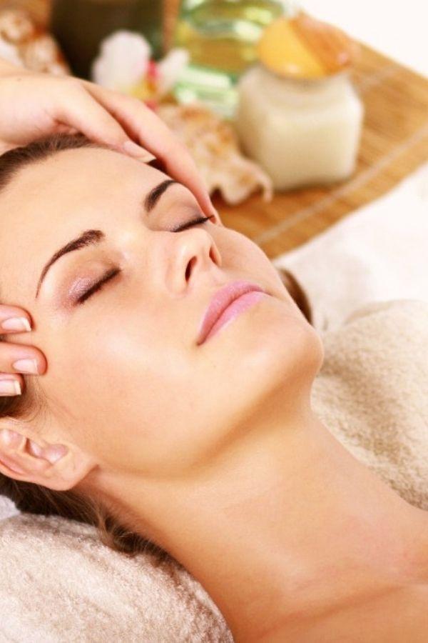 Head massage: benefits and features - Nutree Cosmetics